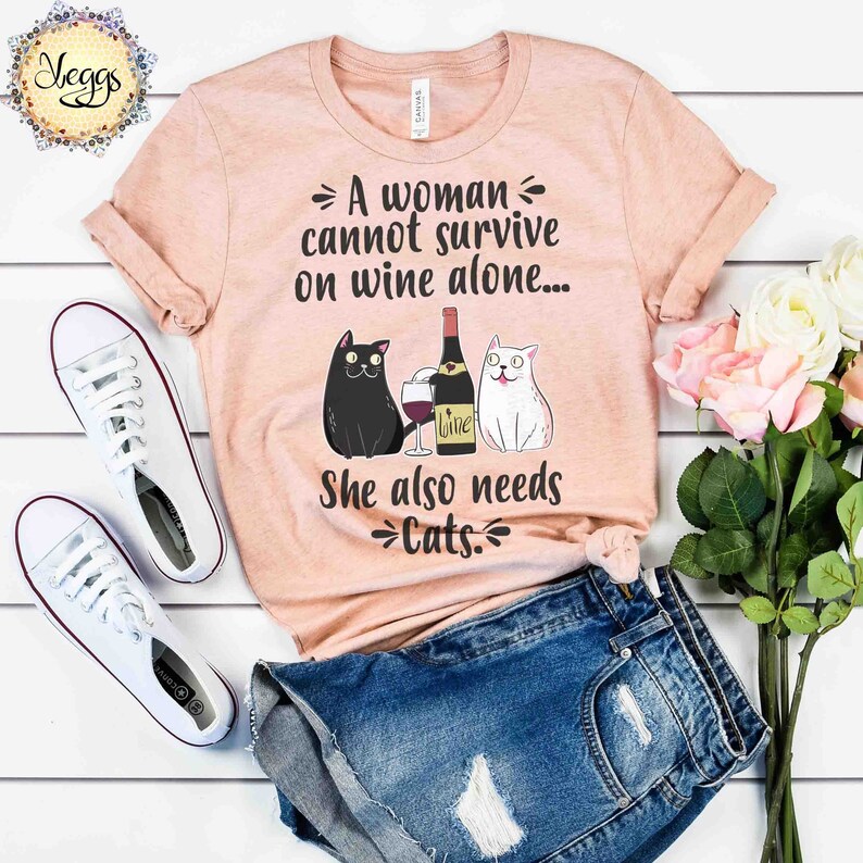 Kat en Wijn T-shirt - Cat Lover Gift Vrouwen - Wine Lover Gift voor Vrouwen - Wijn Geschenken - Cat Lover Gift - Cat Mom Shirt - Cat en Wine Shirt Heather Prism Peach
