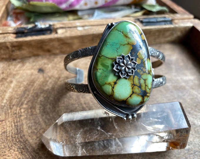Featured listing image: Lotus Hubei turquoise cuff