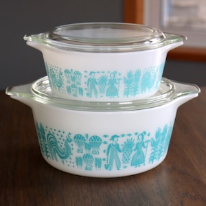 Vintage Pyrex Amish/butter Print Turquoise Blue #472 and #474 With