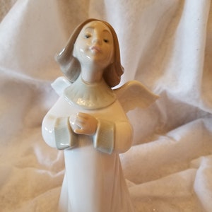 Lladro Angel Figurine