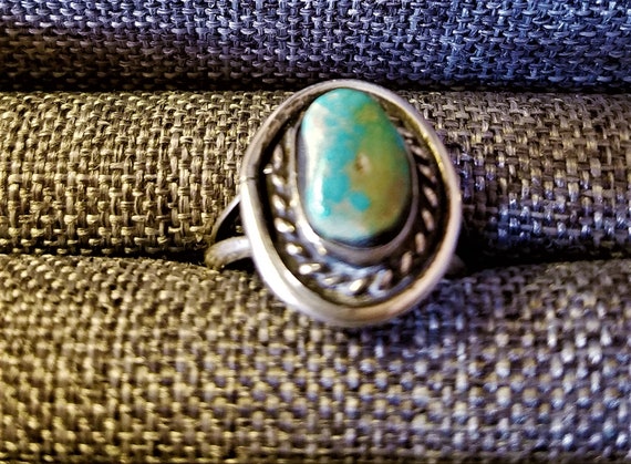 Sterling Silver & Turquoise Ring - image 2