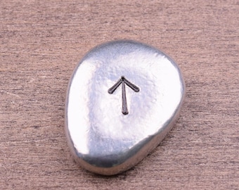 Tiwaz Rune Stone, Tiwaz Rune Pocket Stone, Peace Fairness and Justice Rune Pocket Charm, Motivational Rune Charm