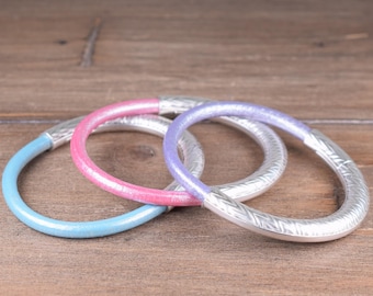 Elegant Half Cuff Leather Bracelet, Minimalist Round Leather Bangle, Pretty Leather Jewelry Gift, Metallic Pink Lilac or Blue Leather