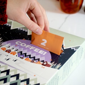 Coffee Advent Calendar 2023 by Yawn. 24 Sachets Craft Speciality Coffees. Fresh Whole Bean or Ground. Advent Calendar Pro