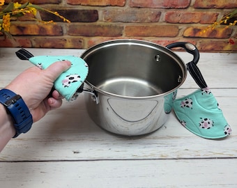Cupped Handle Covers for Sauce Pans, Skillets, Lids, and Kettles