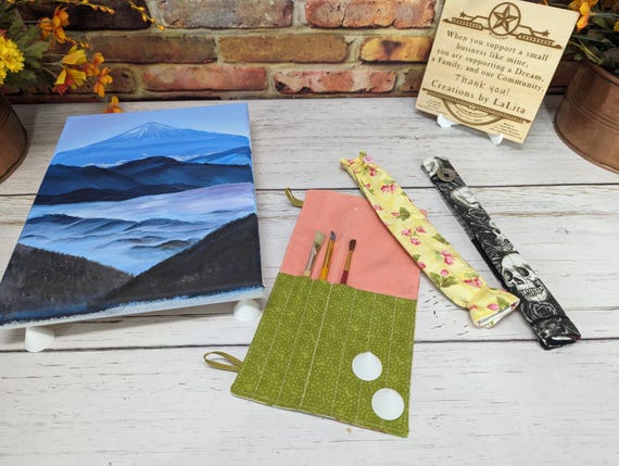Artist Brush Roll Case: Washable Paint Tool Organizer
