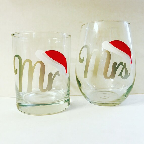 mr and mrs santa wine glasses