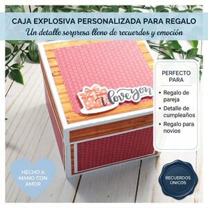 Può includere: Una scatola regalo personalizzata con un design in legno e cuori rosa. La scatola presenta le parole "I love you" ed è etichettata "Fatto a mano con amore". La scatola è progettata per coppie, compleanni e fidanzamenti.
