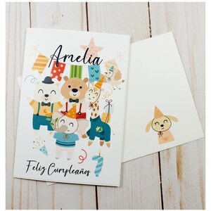 Tarjeta infantil de cumpleaños personalizable. Tarjeta de cumpleaños de animalitos felices con nombre. Tarjeta infantil para niño o niña.