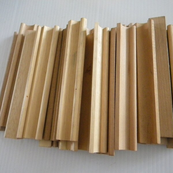 Lot of 30 Vtg Wood Scrabble Tile Racks Rounded Edge