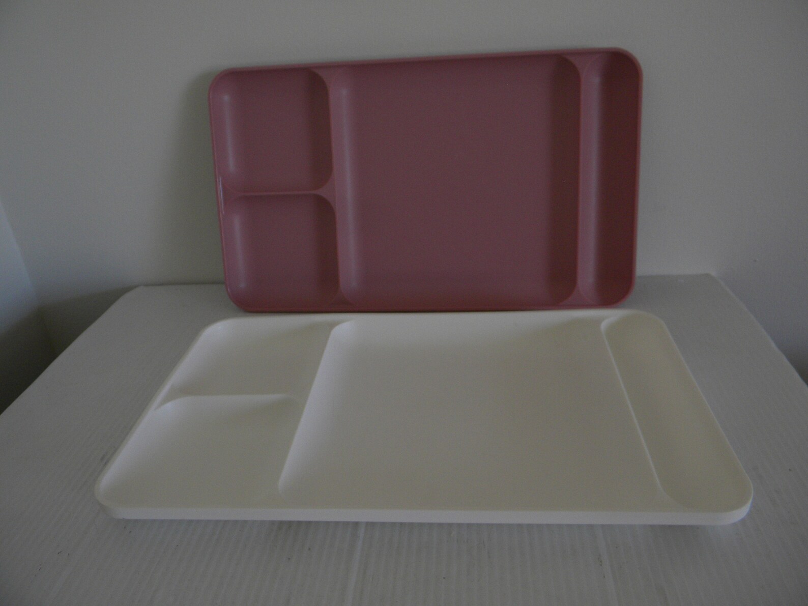 Set of 4 Vintage Tupperware Divided Lunch Trays Snack Trays Etsy