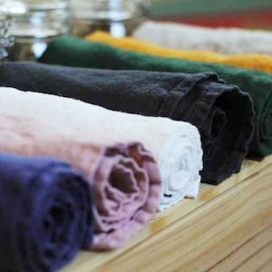 Washed linen napkins, Eco friendly napkins, Linen napkins, Wedding napkins, Cloth napkin set, Organic linen napkin, Everyday napkins image 2
