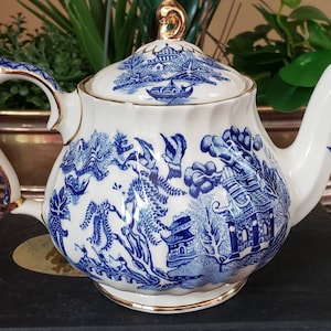 Teal Cube Teapot, by Sadler England, Full Sized Tea Pot 18257 – The Vintage  Teacup