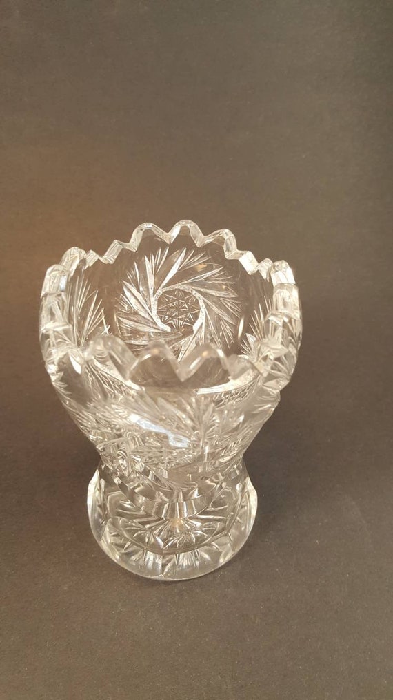 pretty cut glass crystal bud vase ref= 4