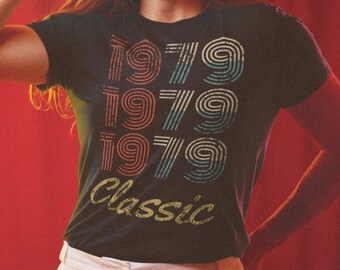 Camiseta clásica vintage de 1979, regalo de cumpleaños número 45, camisa de 45 años, camiseta retro desgastada, camiseta nacida en 1979, regalo de la vieja escuela, camiseta unisex