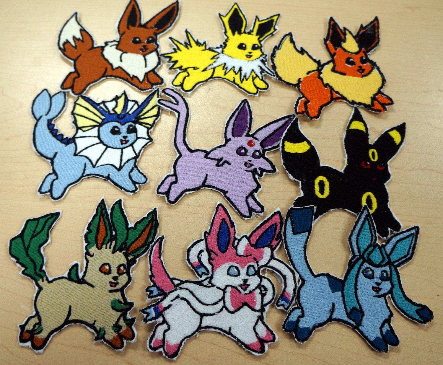 Pin by Rain Dragon on Pokemon  Pokemon eeveelutions, Pokemon eevee  evolutions, Pokemon umbreon