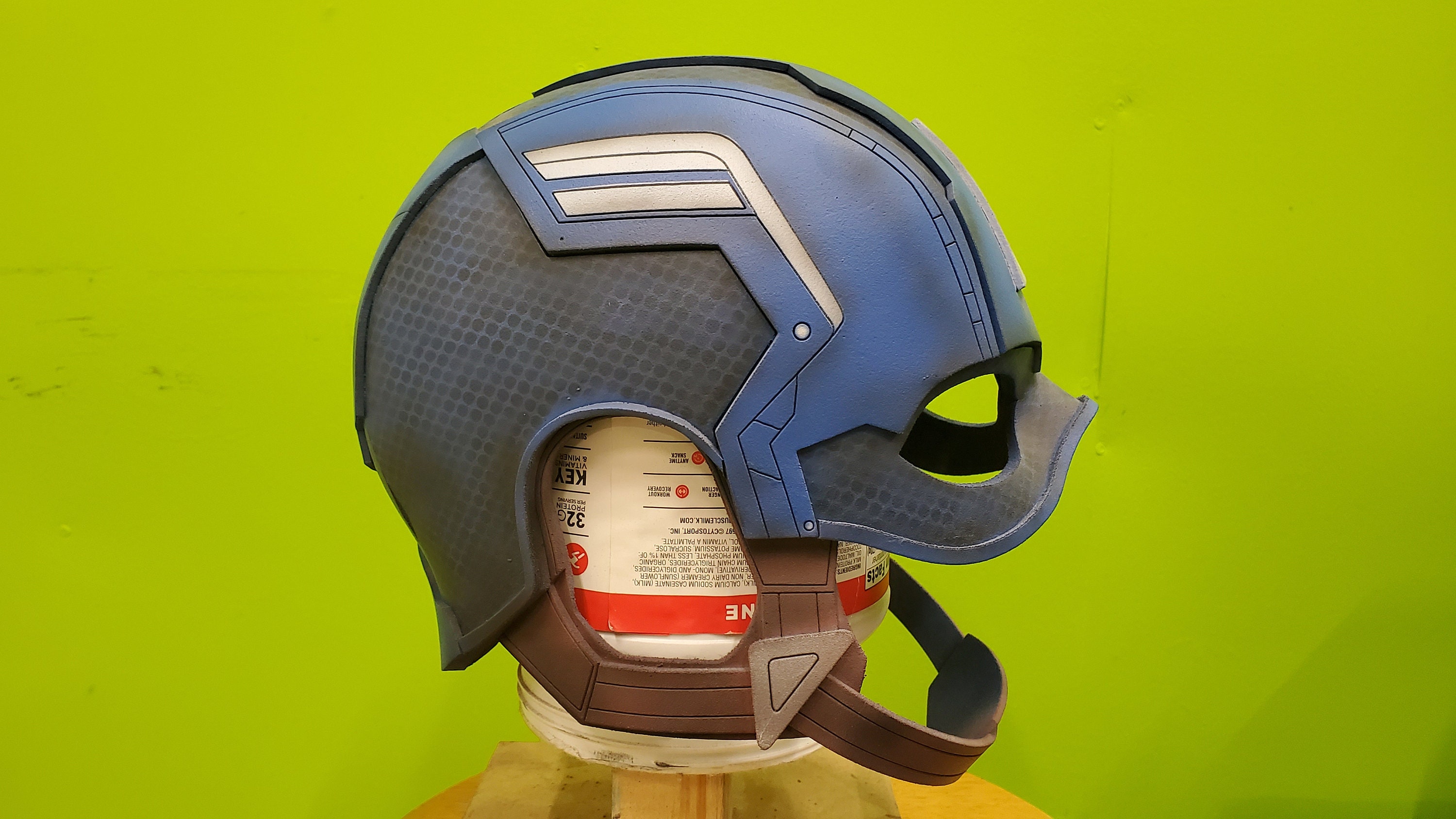 Modello di casco di Captain America | Etsy Italia