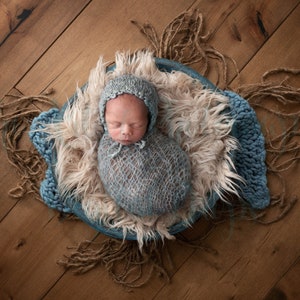 Blue Wooden Bowl Newborn Baby Digital Backdrop / Background for boy or girl on wood floor