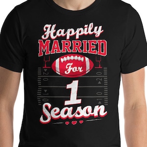 1 Years Wedding Anniversary T-Shirt Football Couple Gift 1 Years Wedding Anniversary T-Shirt Football Couple Gift