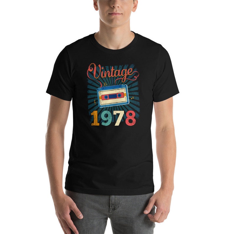 70 Classic Seventy Birthday Age Years Old Party Turning School Am Men's T-Shirt 70 Classic Seventy Birthday Age Years Old Party Turning School Am Men's T-Shirt