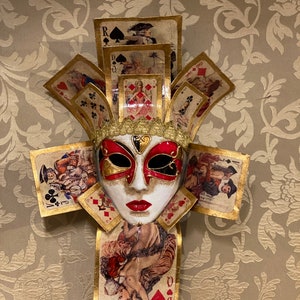 Maschera Veneziana, Jolly Carte Poker Casanova realizzata interamente a mano in cartapesta
