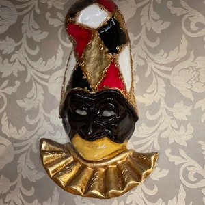 Venetian mask, Pulcinella mask, original in handmade papier-mâché. Halloween Mask, Carnival Mask