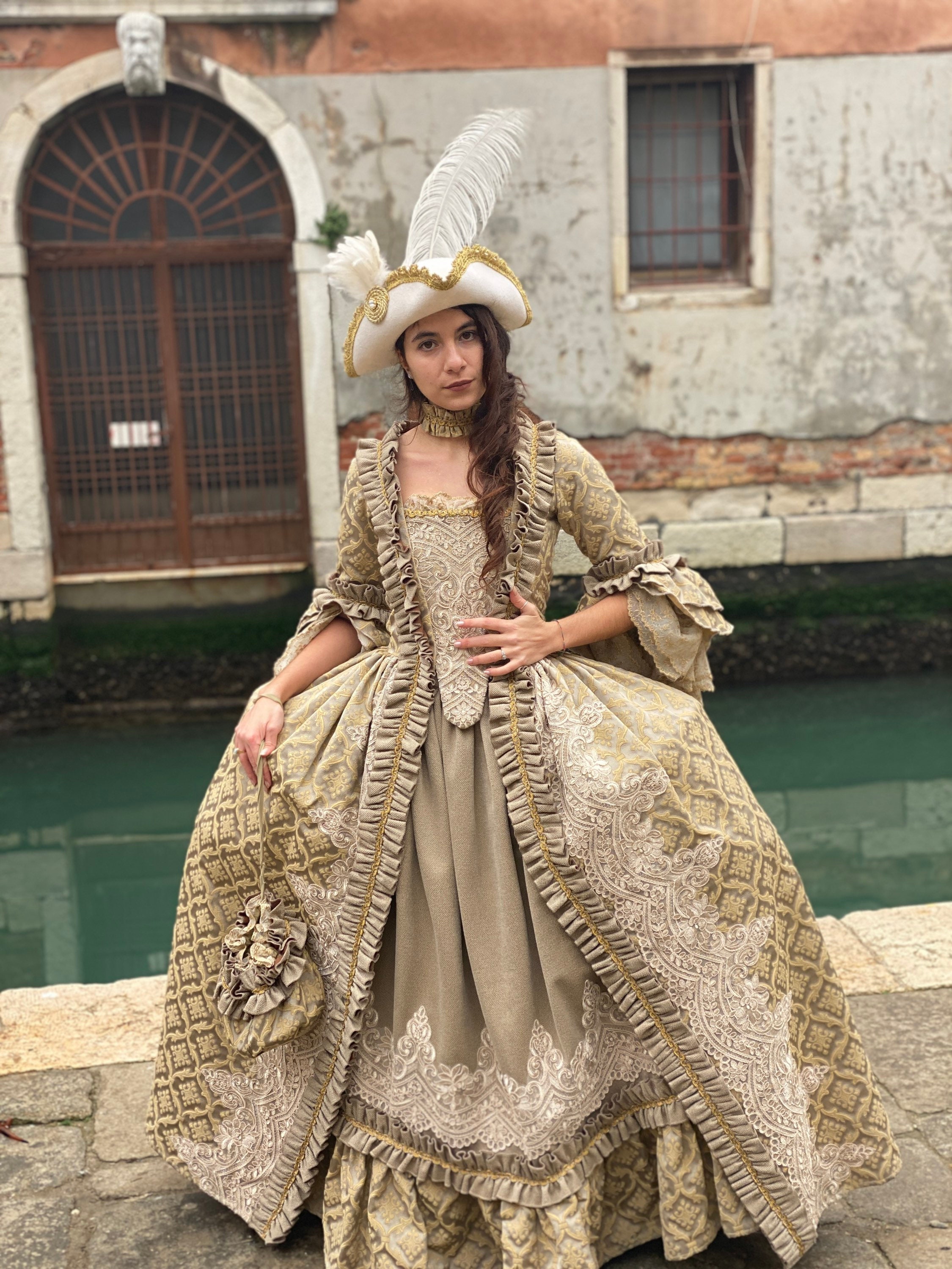 Vestido histórico de la década de 1700 para las mujeres traje | Etsy