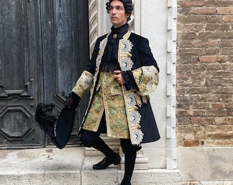 Historical costume of the 1700s for men