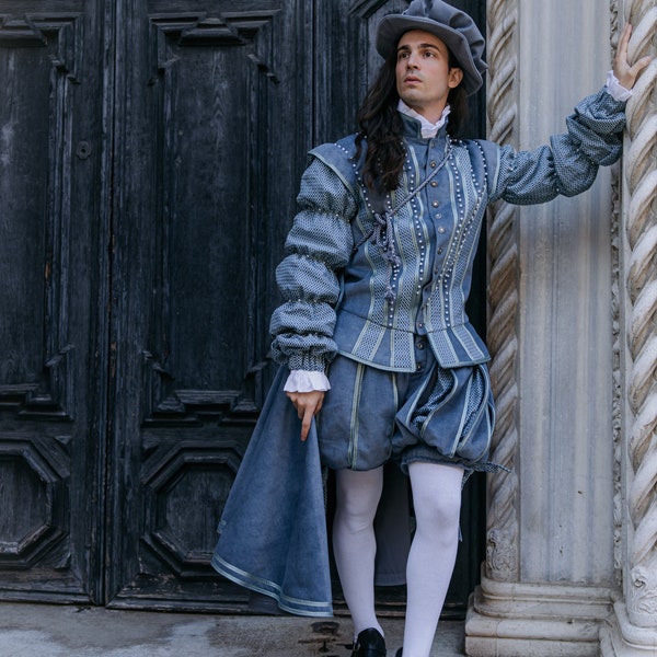 Historical Renaissance Costume for Men, Carnival Costume