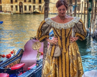 Historical Costume from the 1600s for Women, 17th Century Period Costume