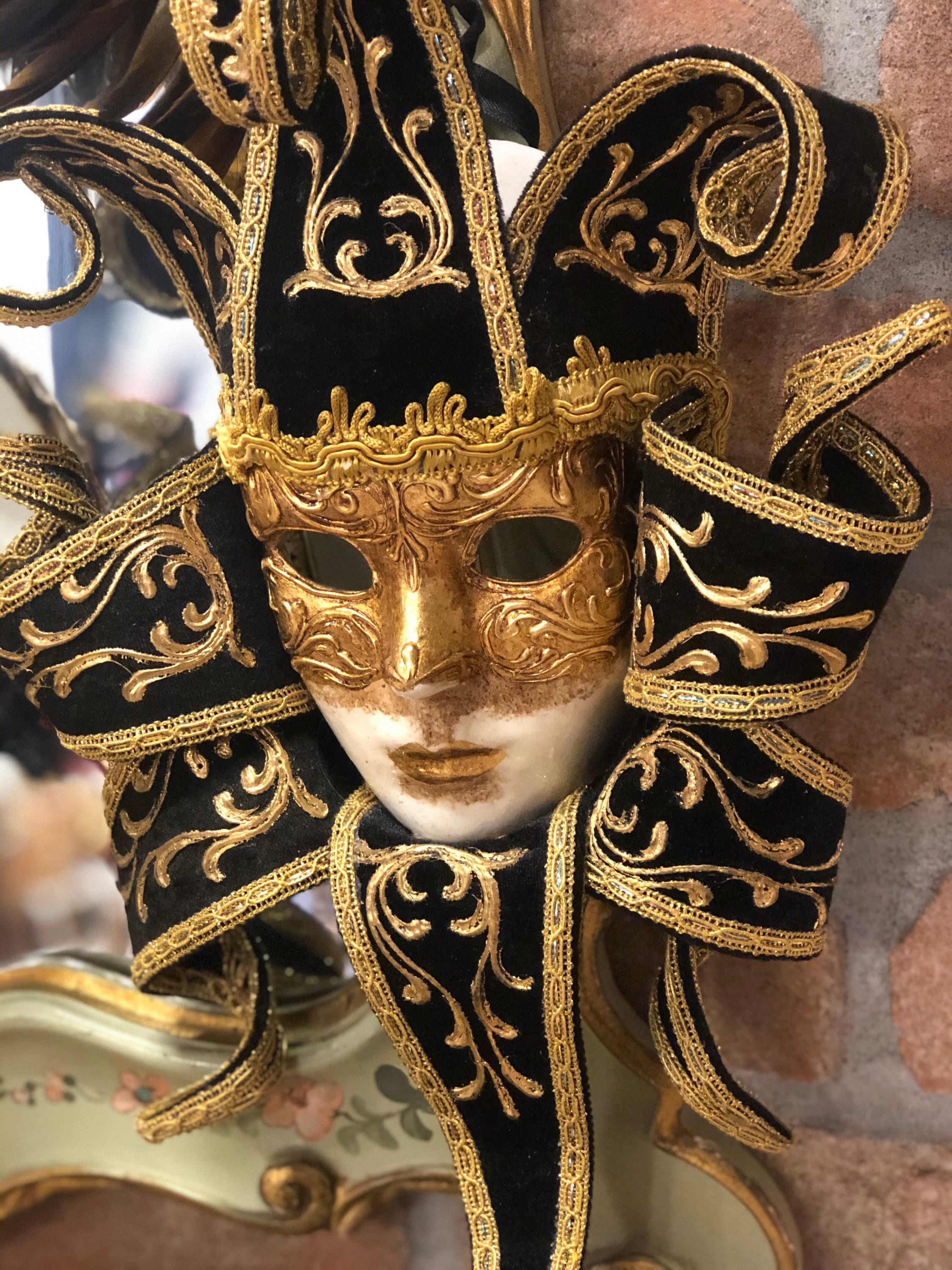 Venetian Jolly Mask, Black and Gold, Handmade in Papier-mâché - Etsy