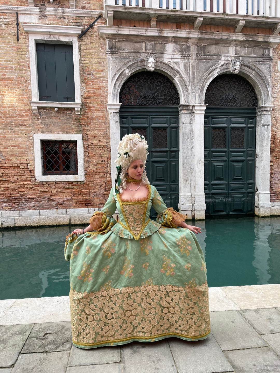 Siglo Xviii Vestimenta 1700 Mujer Vestidos Franceses Siglo Xviii