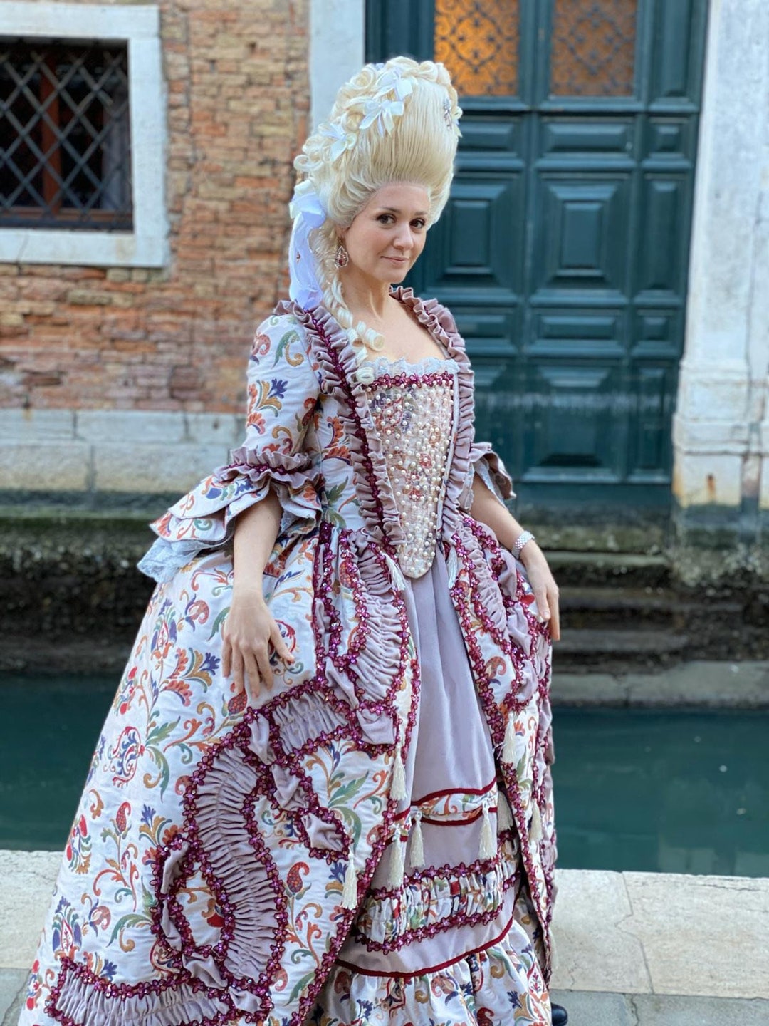 Abiti Femminili Abito Rinascimentale Costumi Teatrali Costume Dama