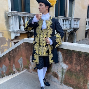 Historical Costume from the 1700s for Men, 18th Century Period Costume, Carnival Costume, Halloween Costume