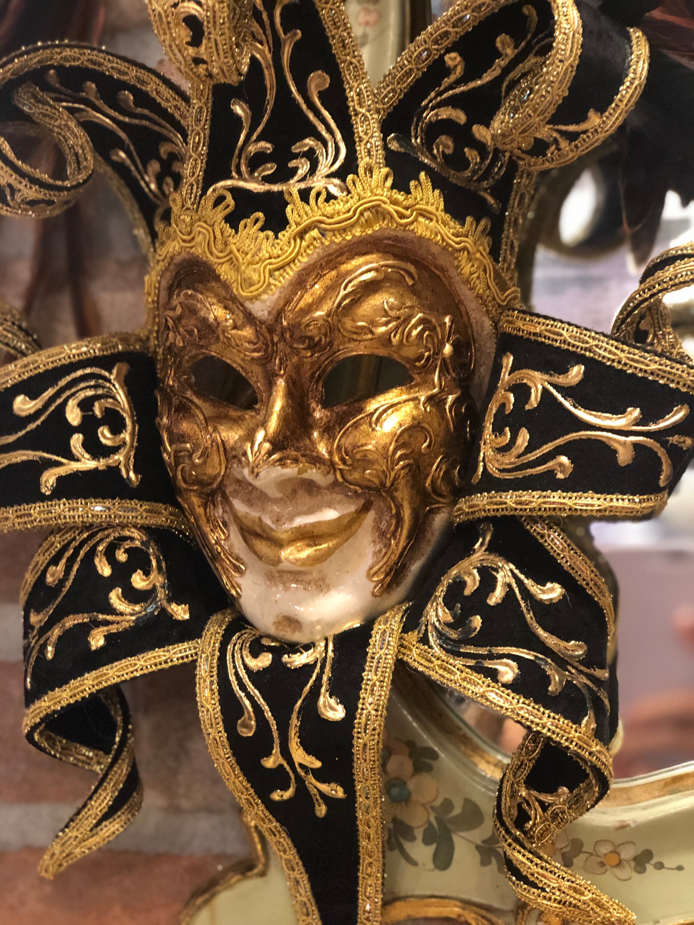 Máscara veneciana para hombre, máscara de carnaval, máscara de halloween,  papel maché Joker hecho completamente a mano -  México