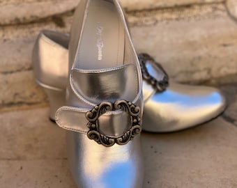 Historical Shoes from the 1700s, Silver Color, Carnival Shoes, 18th Century Vintage Shoes with spool heels