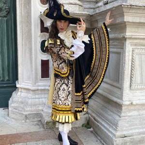 Historical Costume of the 1600s for Men, 17th Century Period Costume, Carnival Costume, Halloween Costume