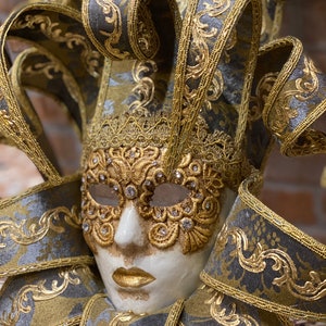 Máscara Veneziana, Máscara Jolly Carnival, Máscara Halloween feita à mão em papel machê