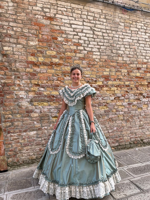 1800s dresses