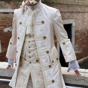 Historical Costume from the 1700s for Men, 18th Century Period Costume, Carnival Costume, Halloween Costume