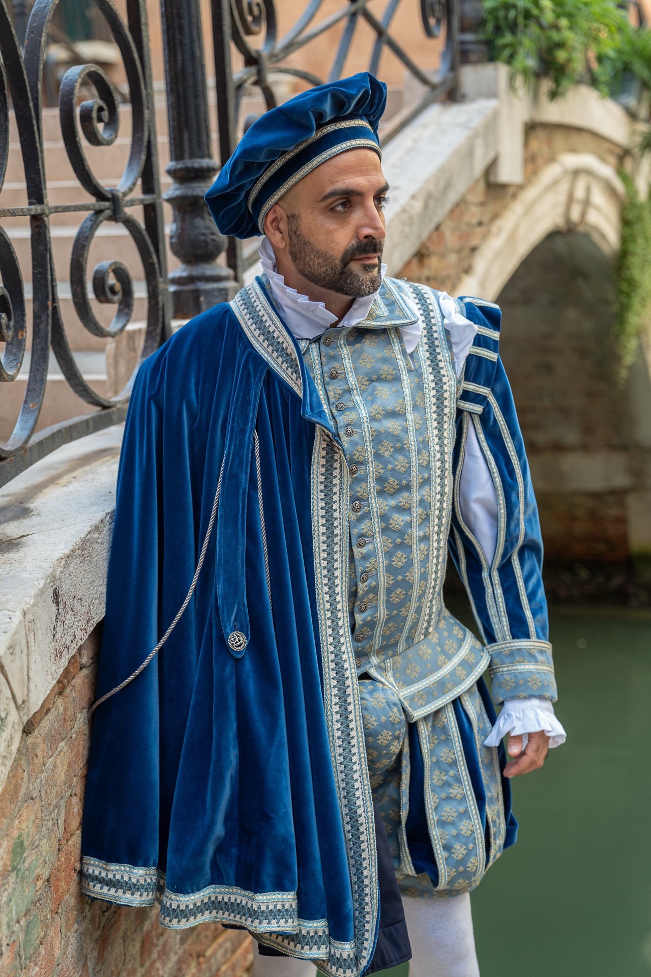 Tudor Elizabethan Adult Men's Green Outfits Costume Renaissance