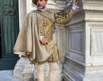 Historical Renaissance Costume for Men, Carnival Costume