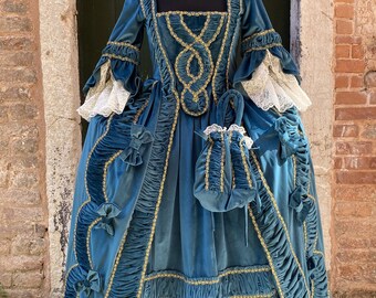 Historical Costume of the 1700s, 18th Century Costume, Carnival Costume, Halloween Costume