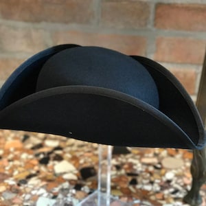 Tricorne wool hat made in Venice