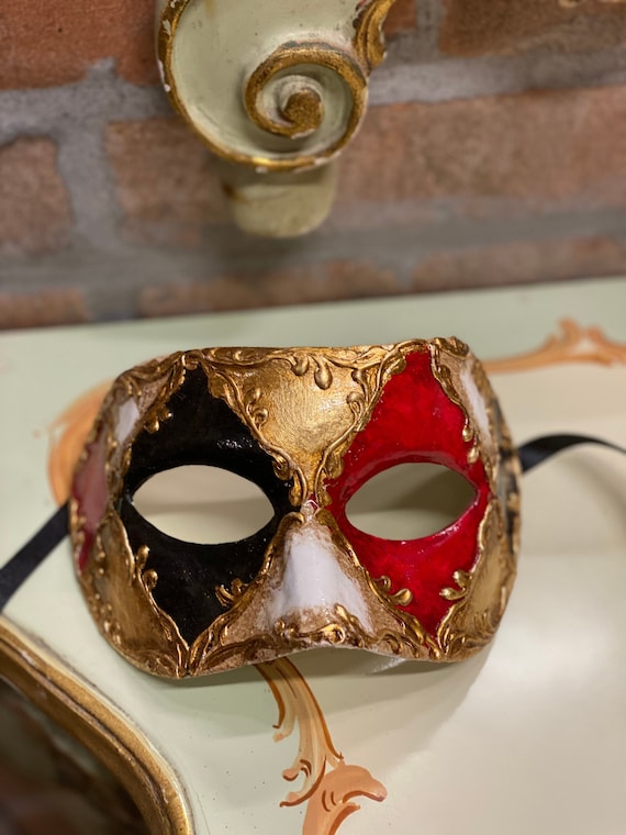 ベネチアン・コロンビーナ・マスク、ベネチアンマスク、ハロウィン