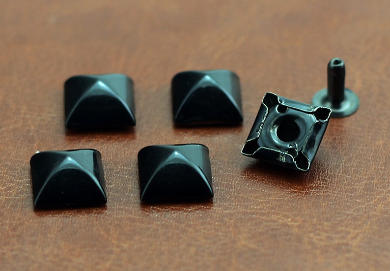 PACK of 30 Black Cone Rivets Studs Leather Studs Leathe PACK of 30 Black Cone Rivets Studs Leather Studs Leathe