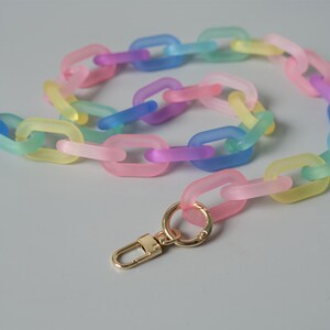 A piece of Rainbow Color Acrylic Chain Purse Chain Metal Strap Handle Plastic Handles for Bag, Handcraft Material for Handbag Making CAE1599