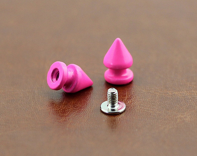 PACK of 10 Metal Spikes Hot Pink Bullet Rivets Studs Le PACK of 10 Metal Spikes Hot Pink Bullet Rivets Studs Le