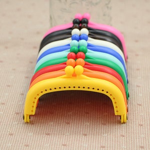 1Pc Resin Purse Frame 8.5CM Bag Purse Frame Handbag Frame Sewing Frame Clasp CAE-M424