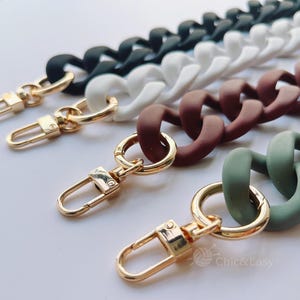 A piece of Acrylic Chain Purse Chain Strap Handle Plastic Handles for Bag, Handcraft Material for Handbag Making CAE-Z024